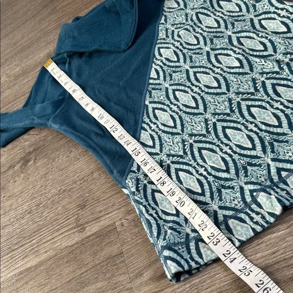 Smartwool Merino 250 Woman’s Quarter Zip Turtleneck Sweater Geometric Teal Aqua - Picture 5 of 8